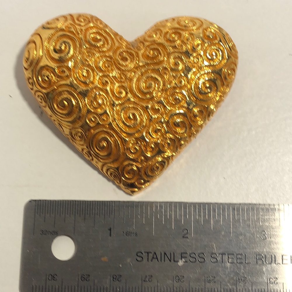 Dominique Aurientis Paris Gold Plated Vintage Heart Shaped Brooch Pin - Picture 5 of 13
